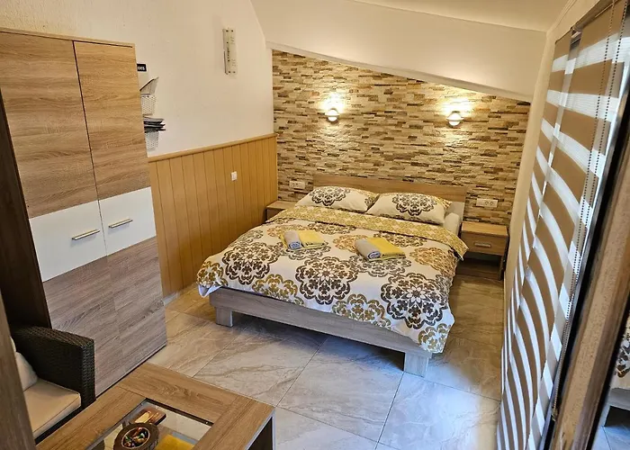 Apartments Maletic