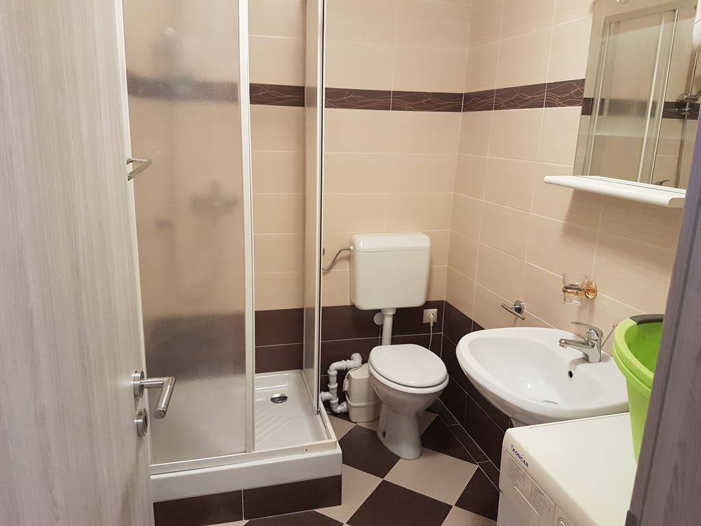 Apartament Maletic *